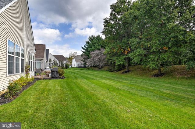24 MONTE CARLO DR, Hamilton, NJ 08691