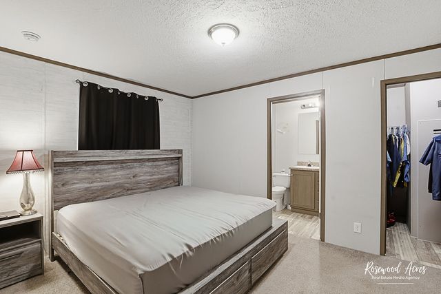 105 Lantern Drive, Gardner, IL 60424