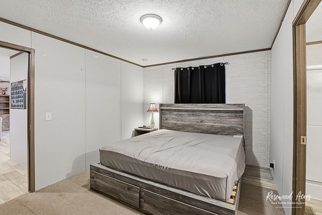 105 Lantern Drive, Gardner, IL 60424