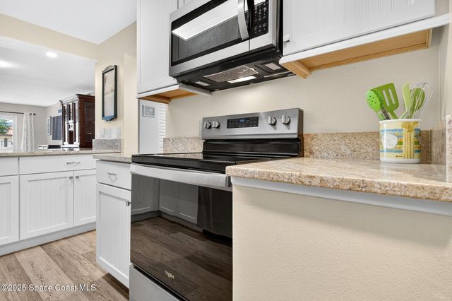 383 N Atlantic Avenue 105, Cocoa Beach, FL 32931