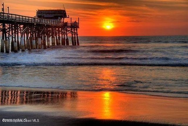 383 N Atlantic Avenue 105, Cocoa Beach, FL 32931