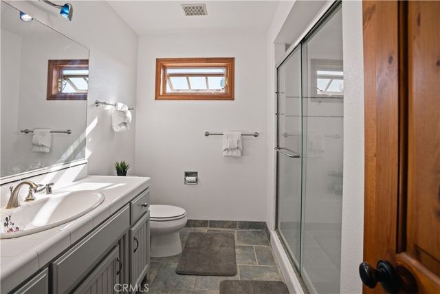 1789 E North Bear Creek, Merced, CA 95340