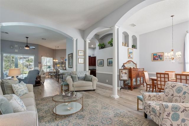529 JOHNS LANDING WAY, Oakland, FL 34787