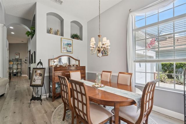 529 JOHNS LANDING WAY, Oakland, FL 34787
