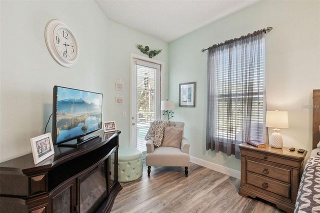 529 JOHNS LANDING WAY, Oakland, FL 34787