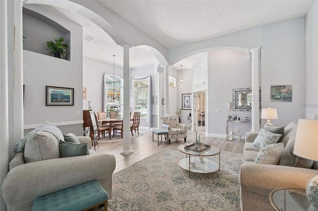 529 JOHNS LANDING WAY, Oakland, FL 34787