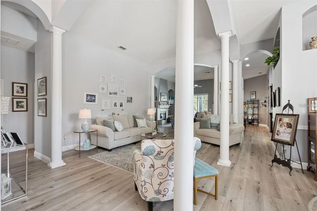 529 JOHNS LANDING WAY, Oakland, FL 34787