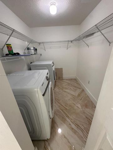 4242 NW 2nd Street 1116, Miami, FL 33126