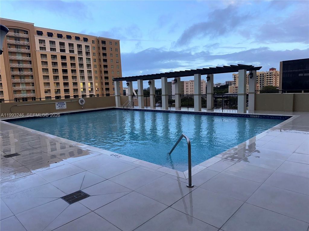 4242 NW 2nd Street 1116, Miami, FL 33126
