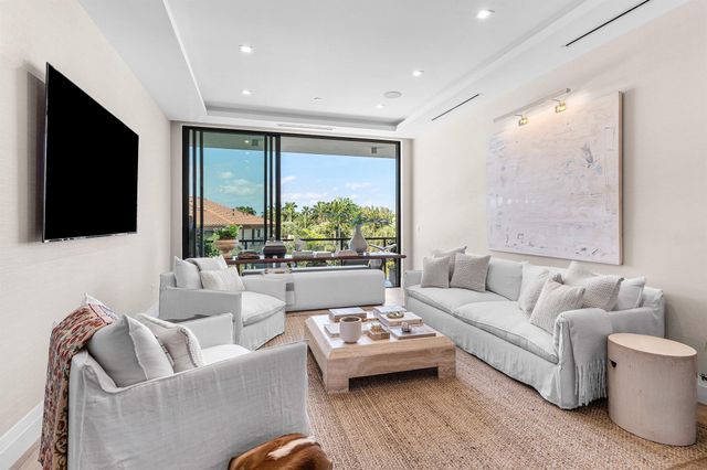 1177 George Bush Boulevard 303, Delray Beach, FL 33483