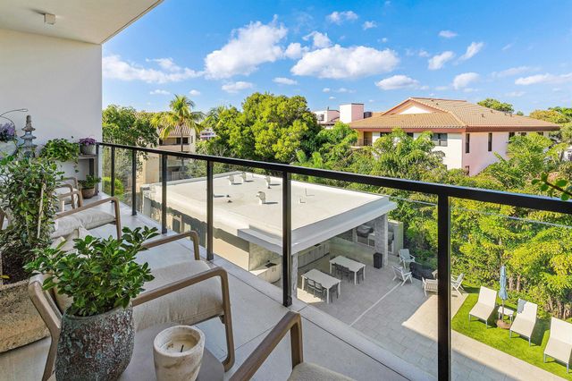 1177 George Bush Boulevard 303, Delray Beach, FL 33483