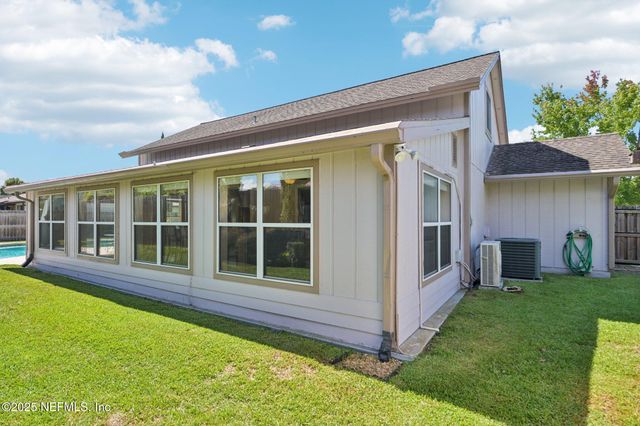 1754 PATRICIA Lane, Orange Park, FL 32073