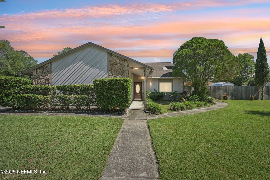 1754 PATRICIA Lane, Orange Park, FL 32073