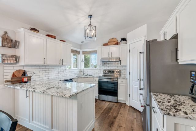5776 W DISCOVERY DR, West Jordan, UT 84081