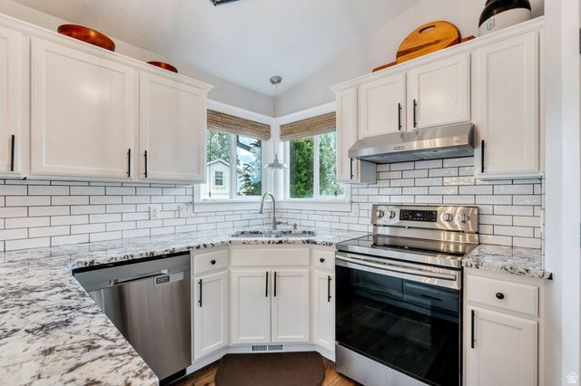 5776 W DISCOVERY DR, West Jordan, UT 84081