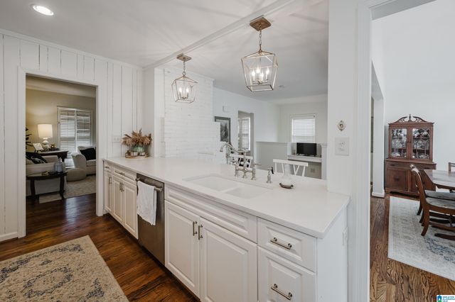 1921 21ST AVENUE S, Birmingham, AL 35209