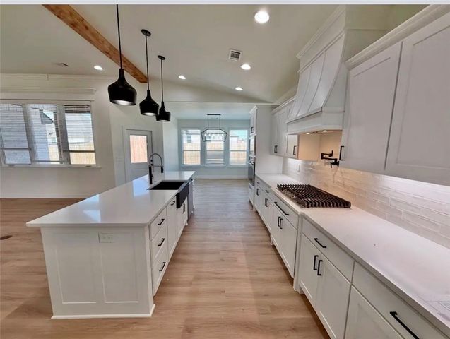 1904 Crump, Pea Ridge, AR 72751