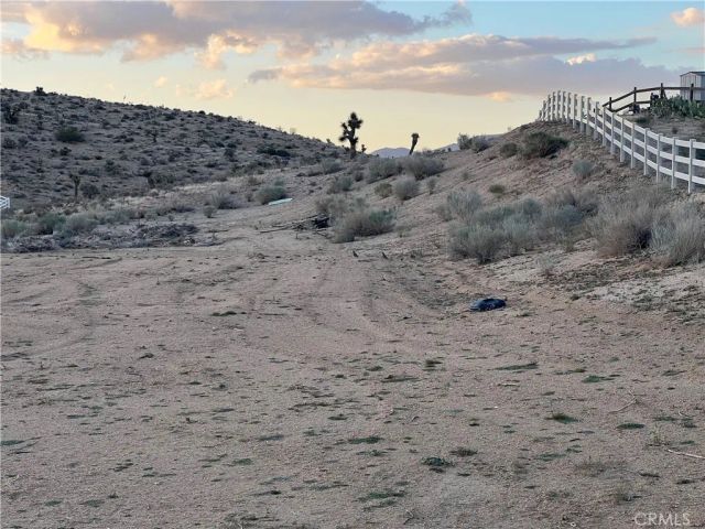 9683 Milpas, Apple Valley, CA 92308