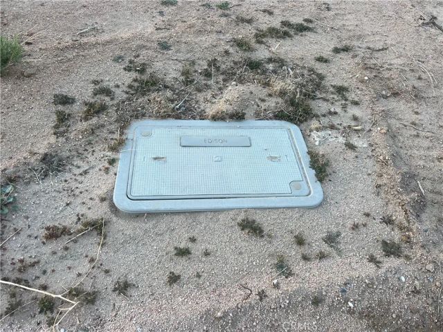 9683 Milpas, Apple Valley, CA 92308