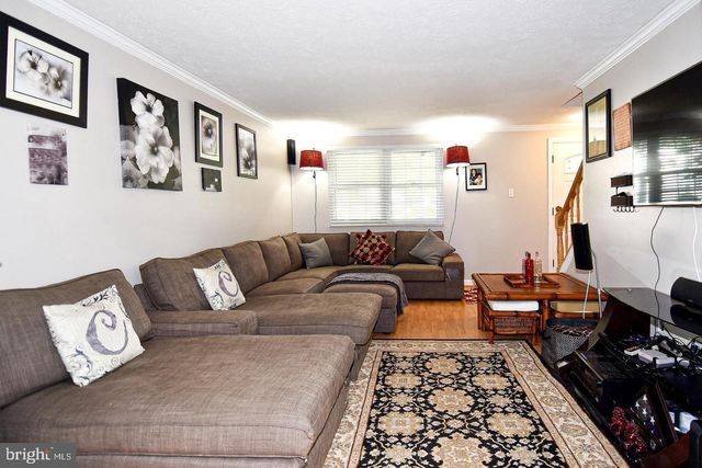 8470 MISTY BLUE CT, Springfield, VA 22153