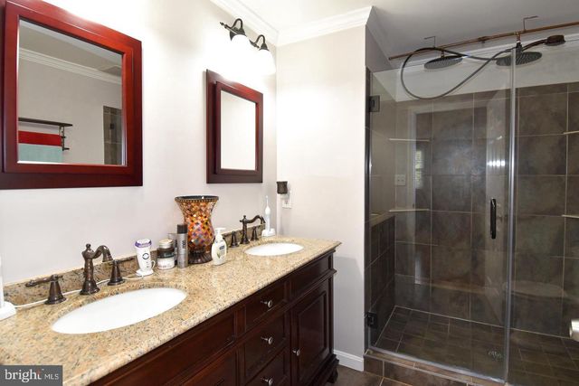 8470 MISTY BLUE CT, Springfield, VA 22153