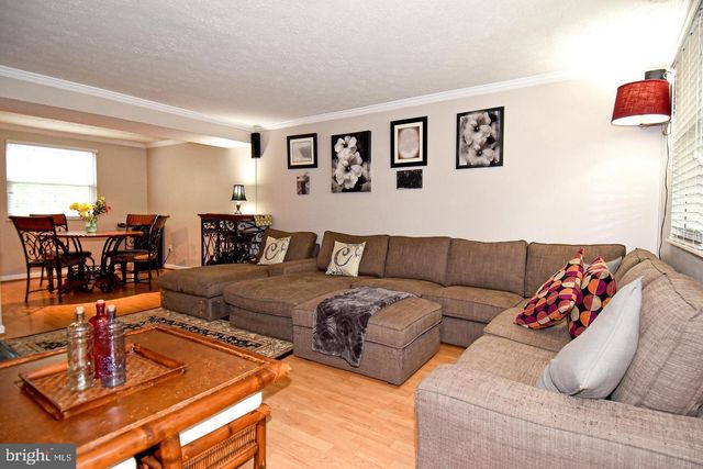 8470 MISTY BLUE CT, Springfield, VA 22153