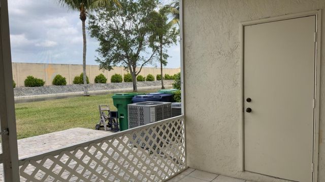 9905 NW 57th Manor 9905, Coral Springs, FL 33076