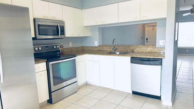 9905 NW 57th Manor 9905, Coral Springs, FL 33076