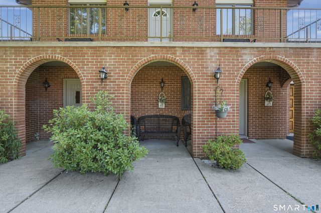 190 Charter Oak Drive, Watertown, CT 06795