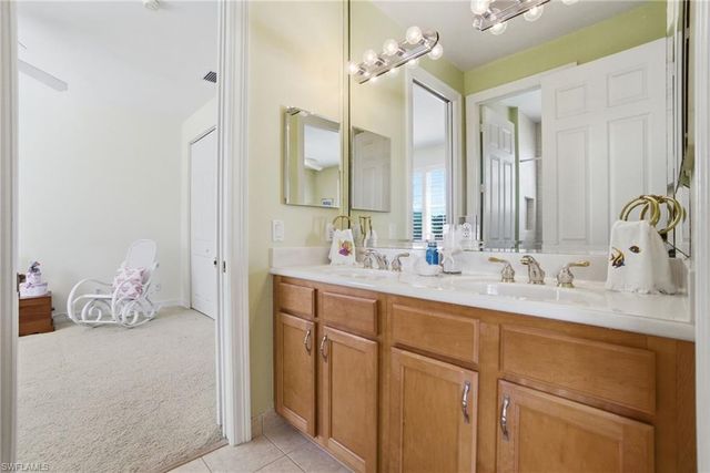 2213 Campestre TER, Naples, FL 34119