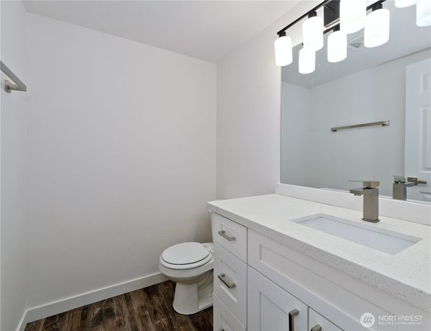 10105 6th Drive SE #B, Everett, WA 98208