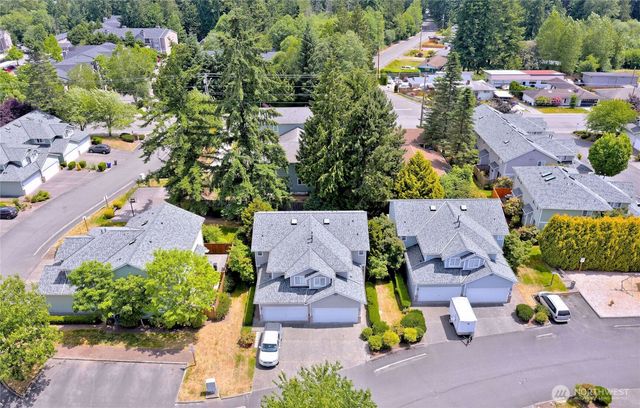 10105 6th Drive SE #B, Everett, WA 98208