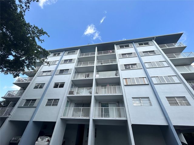 1701 Washington St 504, Hollywood, FL 33020