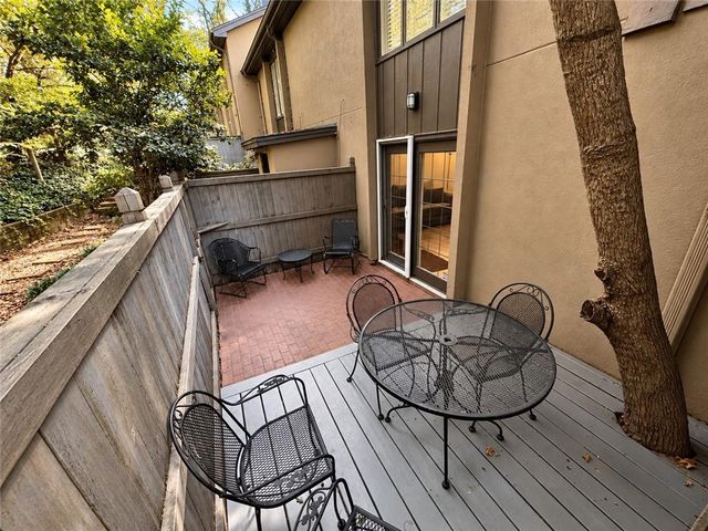 60 Ivy Parkway NE, Atlanta, GA 30342