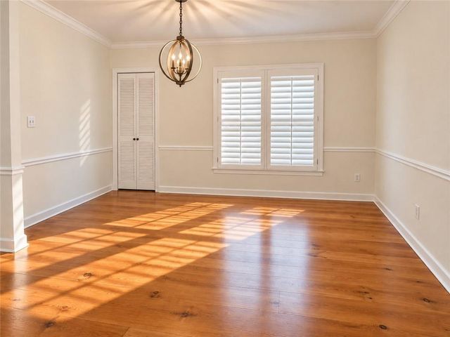 60 Ivy Parkway NE, Atlanta, GA 30342