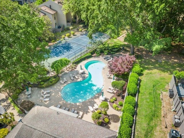 60 Ivy Parkway NE, Atlanta, GA 30342