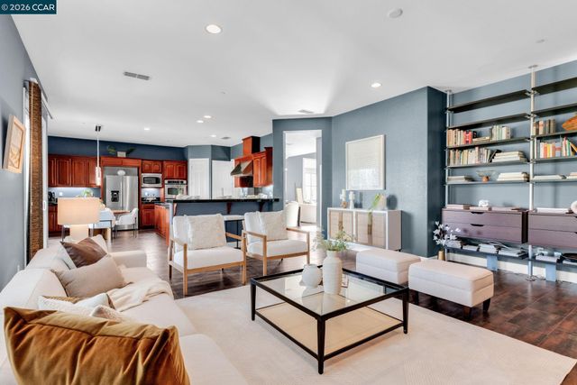 4999 Piper Glen Terrace, Dublin, CA 94568