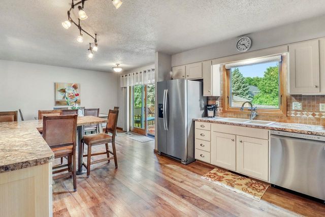 3907 3rd Street S, Moorhead, MN 56560