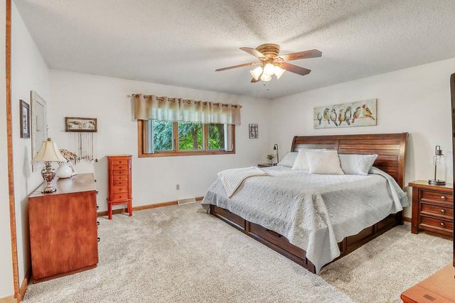 3907 3rd Street S, Moorhead, MN 56560