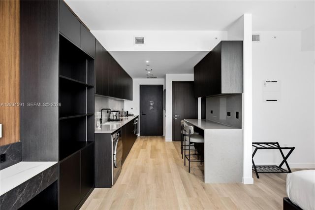 20 NE 11th Street 3111, Miami, FL 33132