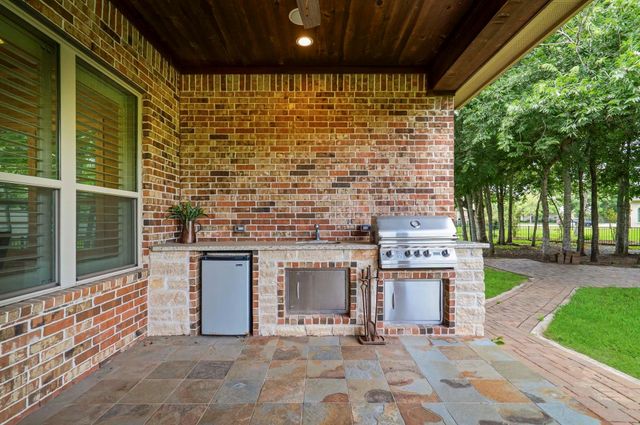32802 Wesleyan Court, Fulshear, TX 77441