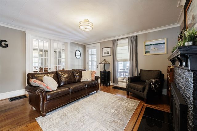 51 Fort Hill Avenue, Canandaigua City, NY 14424