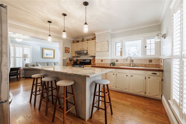 51 Fort Hill Avenue, Canandaigua City, NY 14424