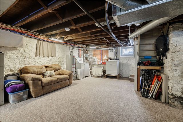 51 Fort Hill Avenue, Canandaigua City, NY 14424