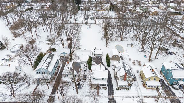 51 Fort Hill Avenue, Canandaigua City, NY 14424