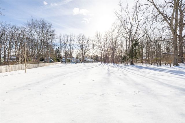 51 Fort Hill Avenue, Canandaigua City, NY 14424