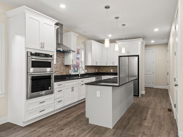 132 Barrington Road, Longmeadow, MA 01106