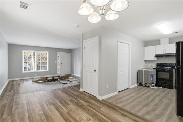 2007 Vicksburg Trail, Woodstock, GA 30189