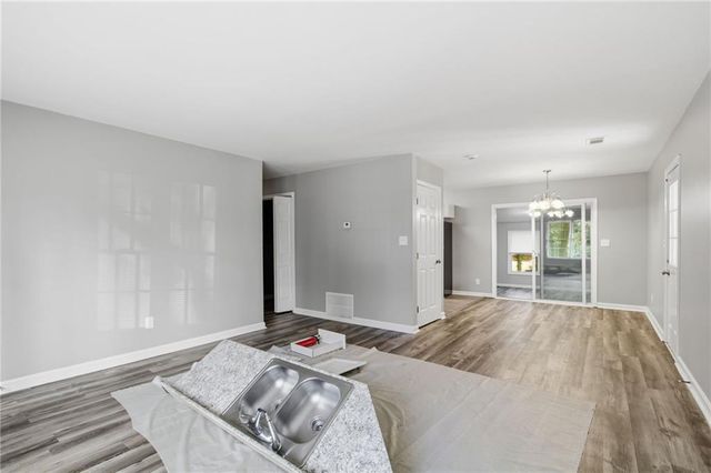 2007 Vicksburg Trail, Woodstock, GA 30189