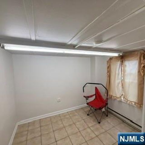 233 Jackson Avenue, Hackensack, NJ 07601